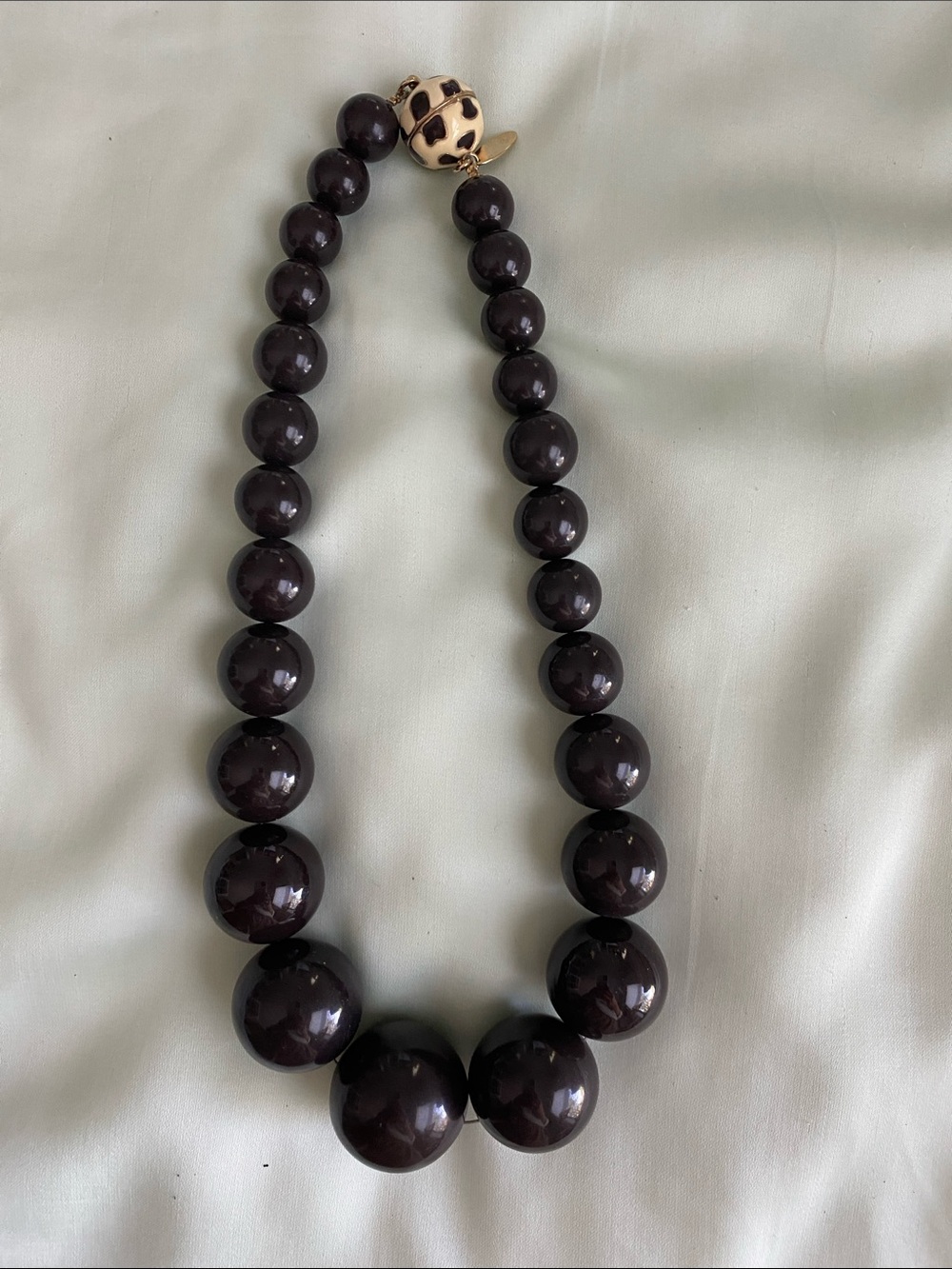 Vintage Talbots Leopard Accent Clasp Graduated Lucite Bead Necklace Dark Brown